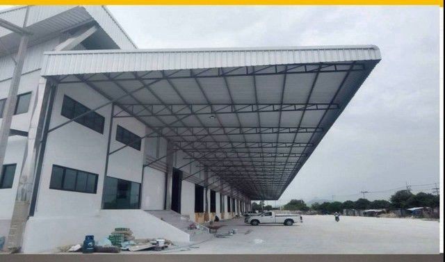 ให้เช่าโกดัง/คลังสินค้า8,500 และ4,400 ตรม พร้อมใช้งาน ขนาดใหญ่ หนองยายบู่ อำเภอศรีราชา จังหวัดชลบุรี