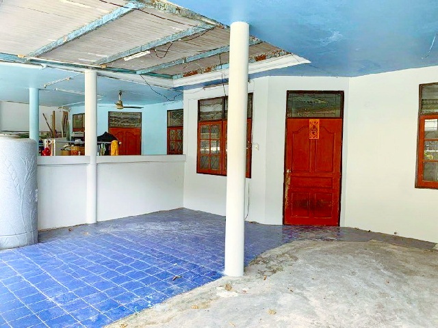 BIGC ลาดพร้าว 750ม. 4นอน  MRTรัชดาภิเษก 550ม. ให้เช่าทาวน์เฮ้าส์ใหญ่มาก2คูหา 2ชั้น 41ตร.วา. ลาดพร้าว16-20 321 ตร.ม.ม.เซ็นจอห์น 1กม.