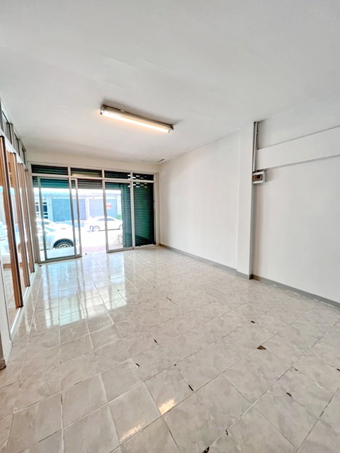 MRTเคหะราม โฮมออฟฟิต 3ชั้น 2คูหาติดกัน 420ตรม.8แอร์ 10นอน  รามคำแหง 170-184 ห่างจากถ.ใหญ่ 20 ม. 36ตรว.