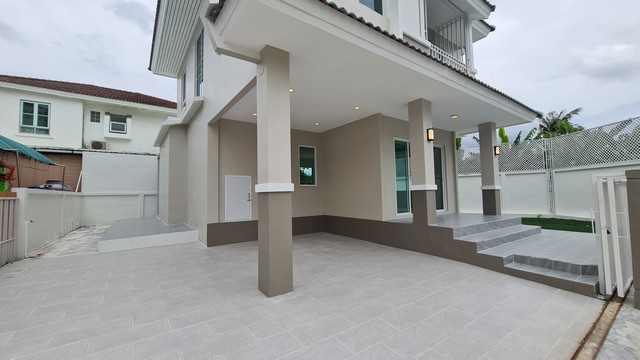 หมู่บ้านชัยพฤกษ์1   บ้านเดี่ยวบนแปลงใหญ่ ราคาสุดคุ้ม   หลังมุม