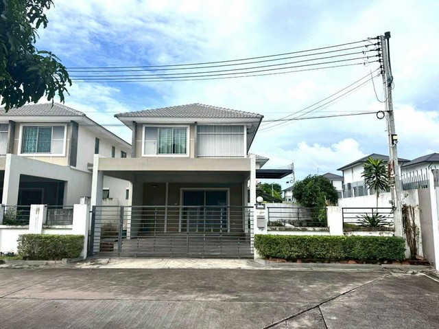 ขายบ้านอ่างศิลาบางแสนชลบุรี บ้านแฝด 2 ชั้น หลังริม หมู่บ้านไลฟ์ซิตี้โฮม 2 สุขุมวิท-อ่างศิลาเนื้อที่ 57 ตร.วา  3 นอน  2 น้ำ