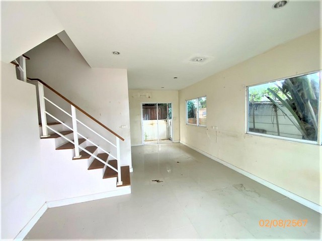 ขายทาวน์เฮ้าส์หมู่บ้าน วิลเลต ไลท์ รัตนาธิเบศร์ ถนน บางใหญ่-บางคูลัด ตำบล บางเลน อำเภอ บางใหญ่ จังหวัด นนทบุรี