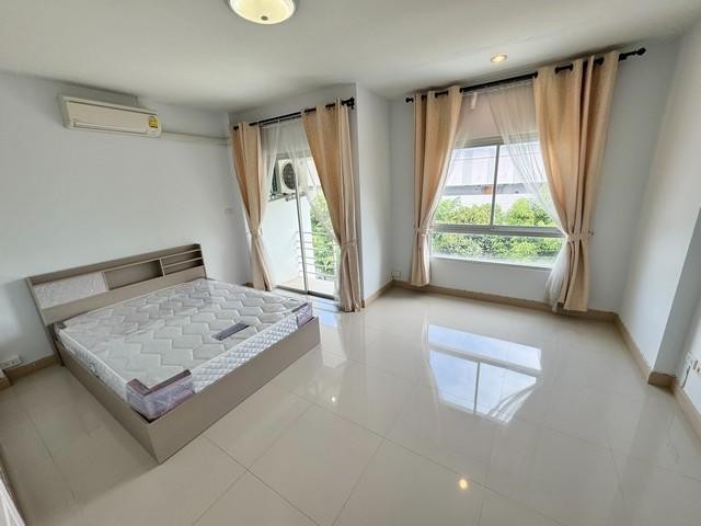 ให้เช่าทาวน์โฮม 3 ชั้น 21 ตรว. กลอรี่เฮาส์ ลาดพร้าว 101 โพธิ์แก้ว 3 ใกล้ห้าง CDC