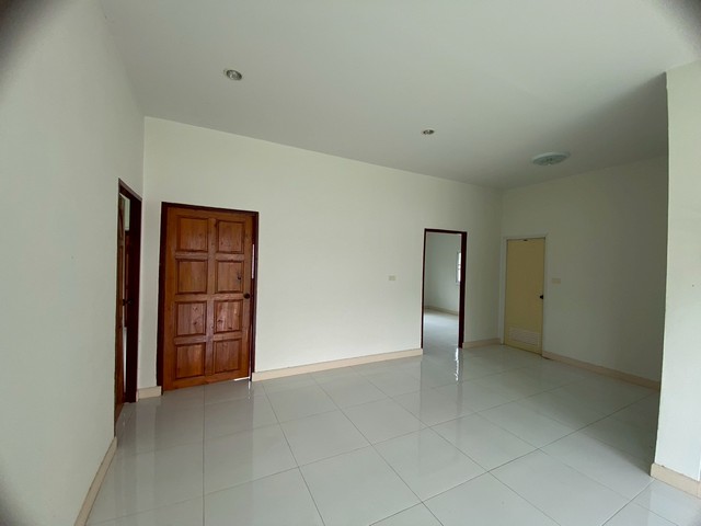 ให้เช่าบ้านเดี่ยว 1 ชั้น  หมู่บ้านมลิวัลย์ วิลล่า (ใกล้สนามบินอุดร) 44/102