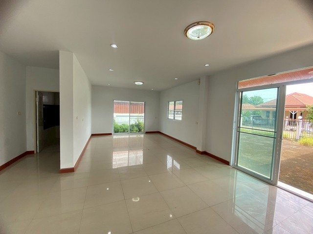 ให้เช่าบ้านเดี่ยว 2 ชั้น  หมู่บ้านมลิวัลย์ วิลล่า (ใกล้สนามบินอุดร)  46/82