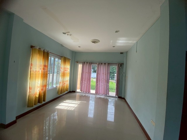 ให้เช่าบ้านเดี่ยว 2 ชั้น  หมู่บ้านมลิวัลย์ วิลล่า ใกล้สนามบินอุดร (46/7)