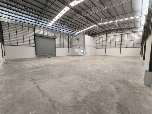 BR 1439 ขายและให้เช่าโรงงาน-โกดัง ขนาด 700 ตร.ม. พร้อมออฟฟิศ 2 ชั้น ไฟฟ้า 3 เฟส ทำเลดี ใกล้ถนนสี่วาพาสวัสดิ์ นาดี สมุทรสาคร