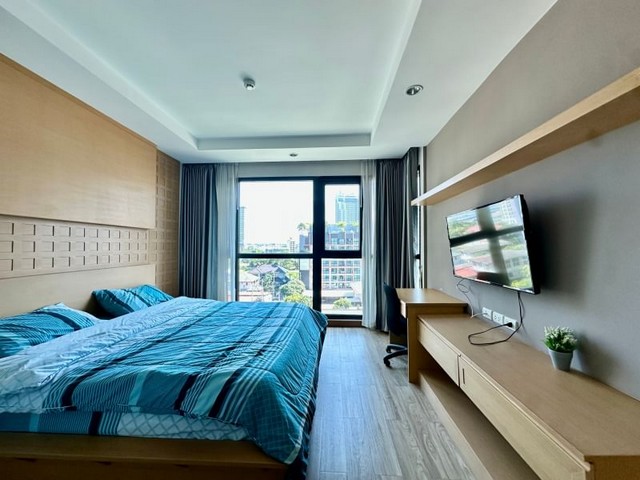 ลัดดาพลัส คอนโด ให้เช่า ทำเลดี ใจกลางเมืองศรีราชา ใกล้แหล่งชุมชน FP-C0815 