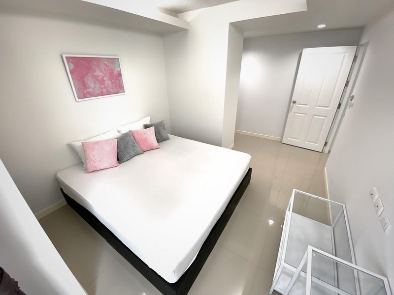 The Waterford Sukhumvit 50 comfortable private quiet 2nd floor BTS On Nut