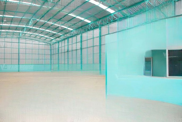 ให้เช่าโกดัง นิคมมาบตพุดถ.สุขุมวิท ซีเคพลาซ่า 2.2 กม.โรงงานขนาดเล็ก 200ตร.ม. 80ตร.วา. ติดถนนใหญ่ รร.วัดกรอกยายชา 2.3 กม.1 ออฟฟิศ 2 น้ำ 