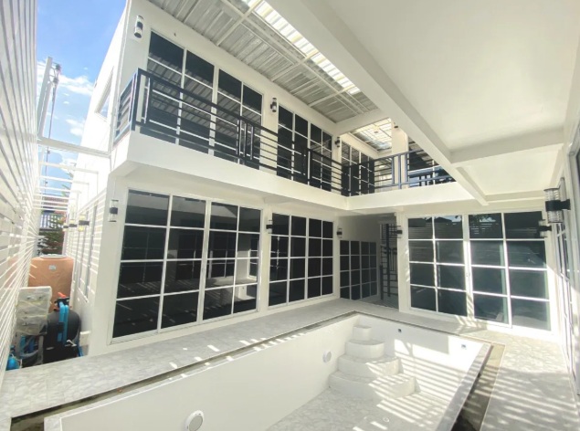 บ้านเดี่ยว 2 ชั้นขนาดใหญ่  75 ตรว. 6 ห้องนอน ซอยลาดพร้าว 91 พร้อมสระว่ายน้ำสุดหรู ใกล้รถไฟฟ้าสายสีเหลือง