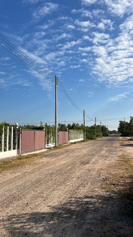 ขายบ้านเดี่ยว1ชั้นพร้อมที่ดิน1ไร่ สไตล์พูลวิลล่า บ้านสวย น่าอยู่ อำเภอชะอำ จังหวัดเพชรบุรี