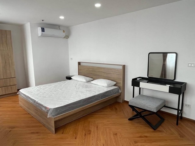 Bangna Residence spacious comfortable convenient 24th floor BTS Bangna