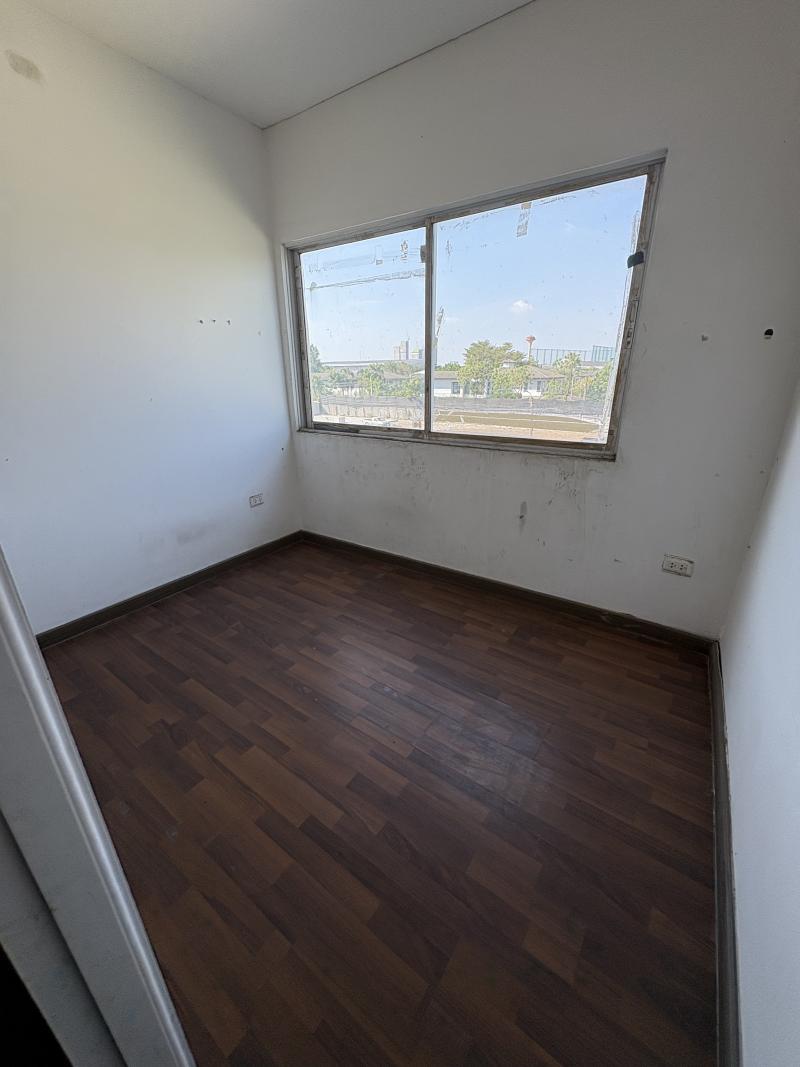 ขายทาวน์เฮ้าส์ 3 ชั้น เขตบางกะปิ กรุงเทพมหานคร