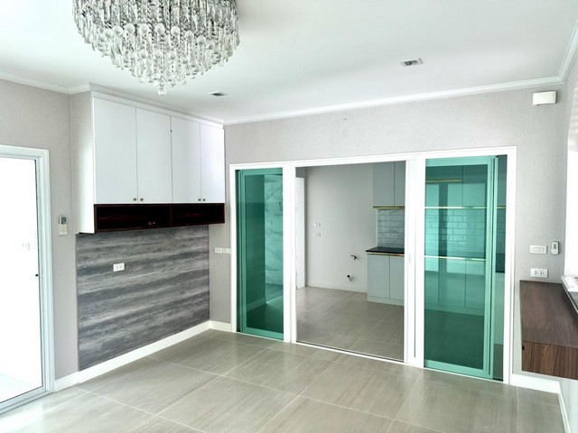 บ้านเดี่ยวหรู พร้อม สระว่ายน้ำ ศุภาลัย พรีมา วิลล่า พระราม 2 - บางขุนเทียน บางขุนเทียน - ชายทะเล ร้านอาหารทะเล เยอะมาก เดินทางสะดวก