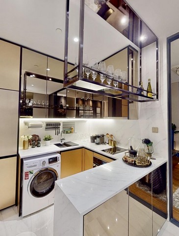 For rent  Supalai Icon Sathorn ห้องหันหน้าทิศตะวันออก วิวเมือง ใกล้โครงการ One Bangkok  * ทำเลกลางย่านธุรกิจ (CBD)