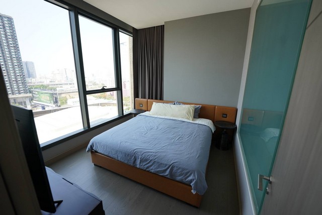 คอนโดให้เช่า  ดิเอส สิงห์ คอมเพล็กซ์  สี่แยกอโศก เพชรบุรี คอนโดติดกับรถไฟ้ใต้ดินเพชรบุรีและairport link มักกะสัน