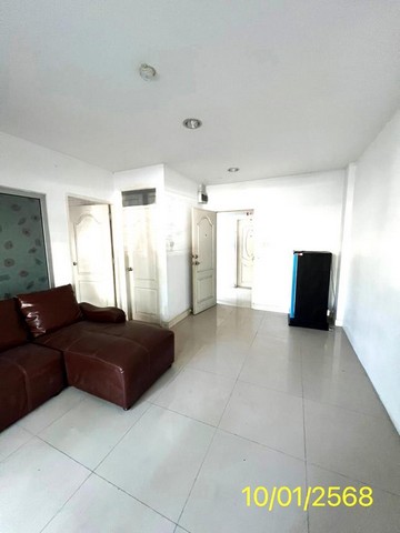 ขายคอนโดโครงการ เดอะริเวอร์ปาร์คโมเดิร์นเพลส ชั้น 1 บี ถนน พหลโยธิน ตำบล คูคต อำเภอ ลำลูกกา จังหวัด ปทุมธานี