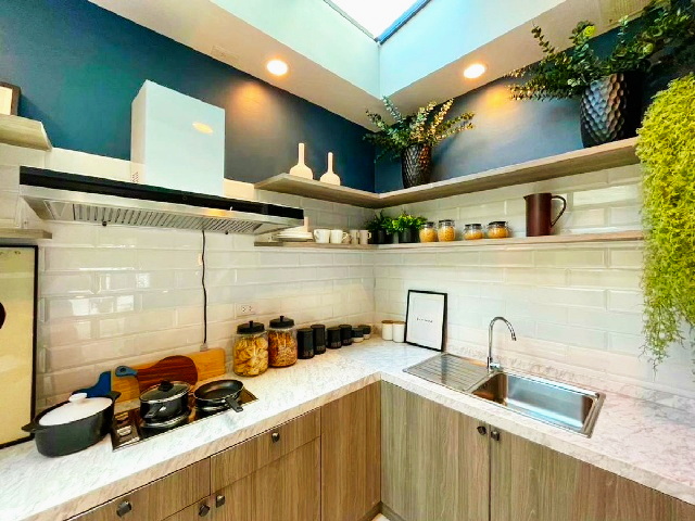 BTS คูคต 2.6กม.วิวสระว่ายน้ำ. สายไหม54-58 ให้เช่าทาวน์โฮมหรู ใหม่ 2ชั้น 19ตร.วา.149ตร.ม. 2นอน  ตลาดเคหะออเงิน1.6 กม.