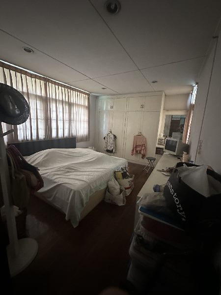 บ้านเดี่ยวโซนที่ทุกคนถามหา วิภาวดี-แจ้งวัฒนะ ซอยวิภาวดี 66 5 ห้องนอน 4 ห้องน้ำ 5 ที่จอดรถ