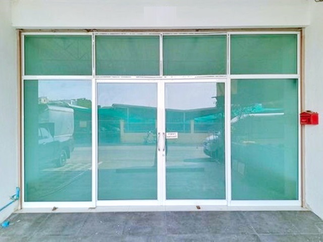 ฮาร์โรว์ นานาชาติ 3กม.  สนามบินดอนเมือง 800ม. ให้เช่าอาคารพาณิชย์ 3 ชั้น BTSดอนเมือง 1กม. 2-3นอน 3 น้ำ