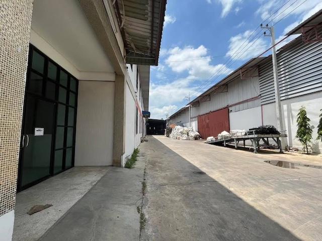 ให้เช่าโรงงาน 300-2,000 ตรม. มีออฟฟิศ และห้องพัก บางแก้วฟ้า นครชัยศรี นครปฐม ( พร้อมใบ รง.4 )