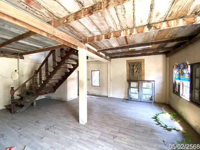 ขายบ้านเดี่ยว 2 ชั้น ถ.เทศบาล 10 ต.พานทอง อ.พานทอง จ.ชลบุรี