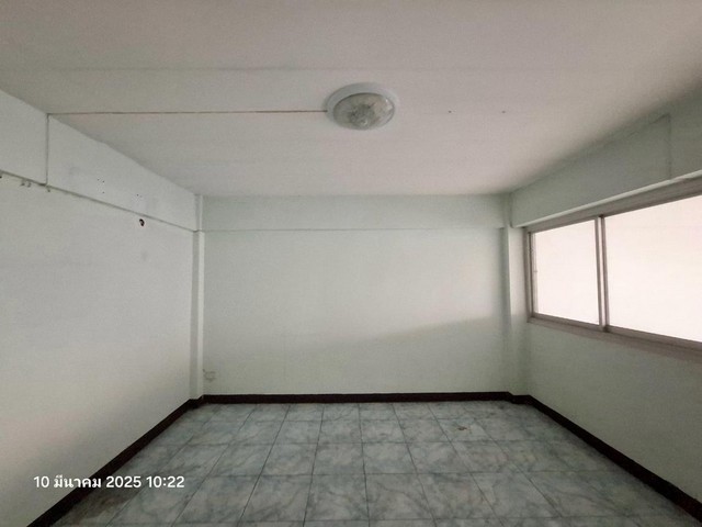 ขายอาคารพาณิชย์หมู่บ้าน เปี่ยมสุขการ์เด้นวิลล์ ต.บางเดื่อ อ.เมืองปทุมธานี จ.ปทุมธานี