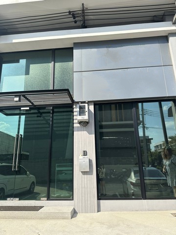 ให้เช่าทาวโฮม โครงการ  Nirvana@Work เกษตร - นวมินทร์   ออฟฟิศสำนักงงาน 4.5 ชั้น ใกล้เซ็นทรัสอีลวิลและ ทางด่วนศรีรัช เอกมัย-รามอินทรา