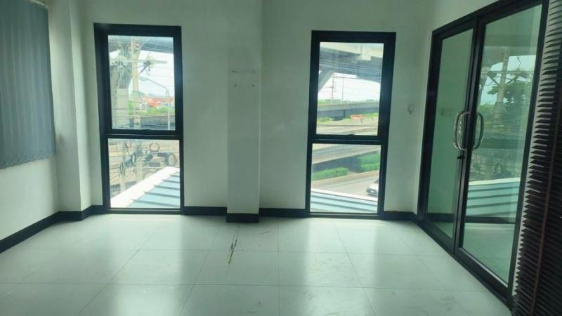 BR 1445 ให้เช่าสำนักงานขนาดพื้นที่ 1,250 ตรม. ติดถนนใหญ่ วิภาวดี รังสิต ใกล้เซียร์รังสิต