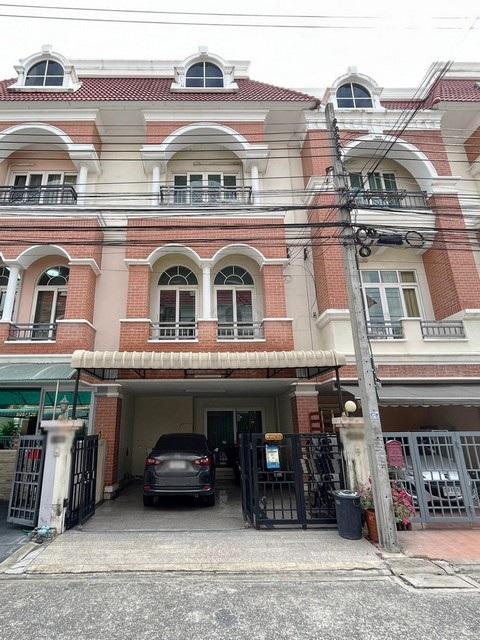 HR 6075 ให้เช่าทาวน์โฮม 3 ชั้น หมู่บ้าน คาซ่าซิตี้ สุคนธสวัสดิ์1 ใกล้เลียบด่วน โรงเรียนสตรีวิทยา 2