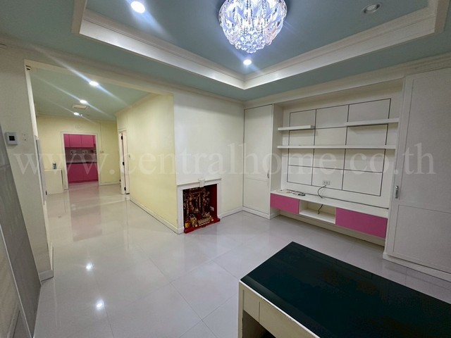 ทาวน์เฮ้าส์ ถนนบ้านปากแรต บ้านโป่ง - ราชบุรี ราคาถูก