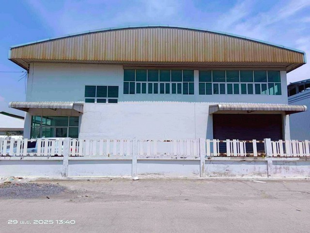 ขายโรงงานโกดังบางปูสมุทรปราการ บนเนื้อที่ 1 -0-1.90ไร่  ผังสีม่วง พื้นที่โกดัง ขนาด 800.ตรม.