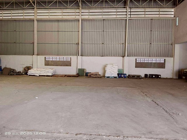 ขายโรงงานโกดังบางปูสมุทรปราการ บนเนื้อที่ 1 -0-1.90ไร่  ผังสีม่วง พื้นที่โกดัง ขนาด 800.ตรม.