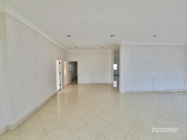 ขายบ้านเดี่ยวหมู่บ้าน โชคชัย 4 ถ.สุขุมวิท ต.บางเสร่ อ.สัตหีบ จ.ชลบุรี