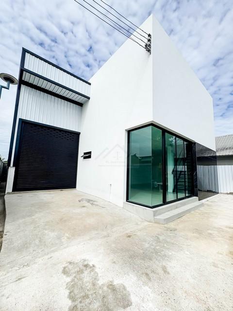 P850 ให้เช่า โกดัง พร้อมออฟฟิศ ถนนพัฒนาชนบท 3 แขวงคลองสองต้นนุ่น เขตลาดกระบัง ใกล้กรุงเทพกรีฑา *** จดทะเบียนได้ และฟรี WIFI