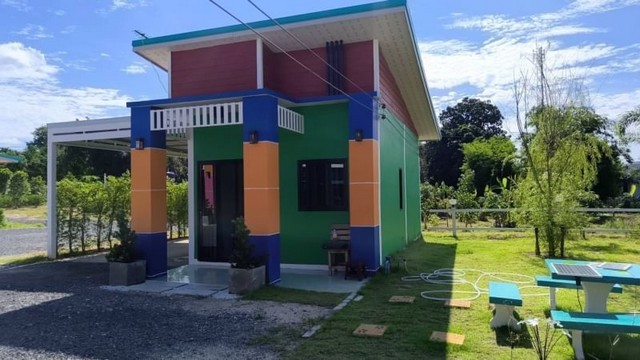 ขายที่ดินพร้อมสิ่งปลูกสร้าง กิจการรีสอร์ท ใกล้สนามกอล์ฟแหลมฉบัง FP-L0853