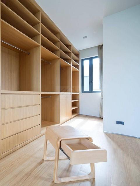 ขายบ้านเดี่ยว 3 ชั้น 127 ตรว. ถ.สุขุมวิท 63 ซ.เอกมัย 8 พร้อมสระว่ายน้ำ ใกล้ BTS เอกมัย