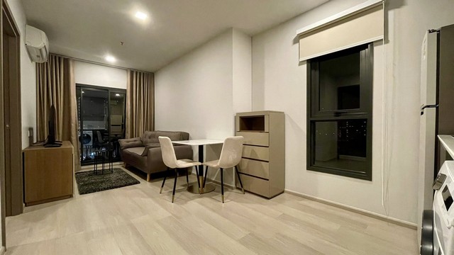 เช่า RR101 Life Phahon Ladprao ห้องสวย พร้อมอยู่ เฟอร์ครบครัน