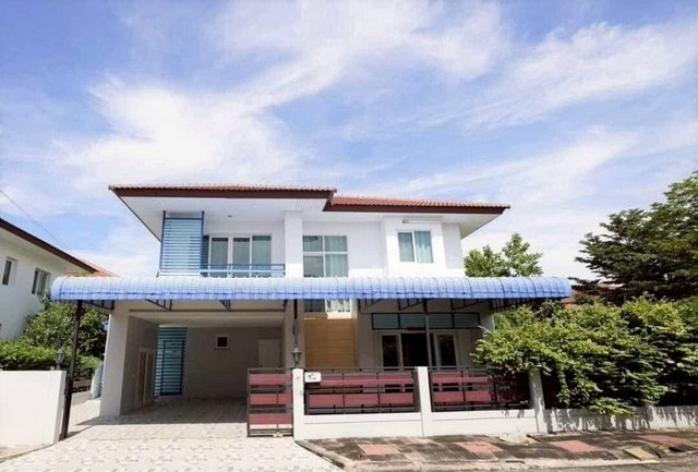 บ้านเดี่ยว 2 ชั้น ทำเลดี หลังมุม ร่มรื่น โครงการ ดิเออบาน่า1 เมืองเชียงใหม่