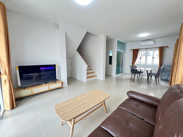 ขายบ้าน2ชั้น 36ตรว. 3นอน3น้ำ  3.39ลบ. ราคาถูกกว่าตลาด พร้อมเฟอร์ หมู่บ้านดีญ่าวัลเล่ย์ Diya valley ถนนต้นยาง ต.หนองผึ้ง อ.สารภี เชียงใหม่