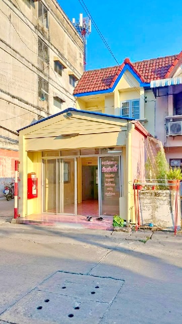 ตลาดนัดเคหะบางปู 2.5กม. ท้ายบ้าน BTS เคหะฯ 1.3กม. ขาย-เช่าทาวน์เฮาส์ 2 ชั้นหัวมุม