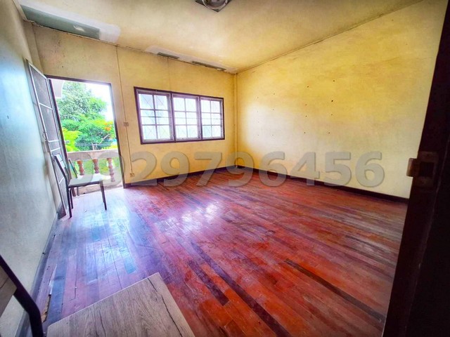 ขายทาวน์เฮ้าส์ 2.5 ชั้น 15 ตรว.  ม.เรือนยูงทอง 2 หลังติดกัน ใกล้อ่าวดงตาล #สัตหีบ