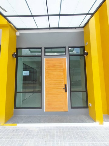 ให้เช่าโกดังออฟฟิศหลังมุม 450 ตร.มย่านบางใหญ่ นนทบุรี ซอยกัตนา บางม่วงจอดรถ 8-10 คัน