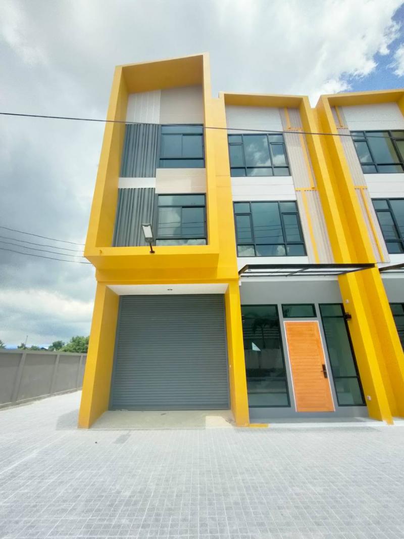 ให้เช่าโกดังออฟฟิศหลังมุม 450 ตร.มย่านบางใหญ่ นนทบุรี ซอยกัตนา บางม่วงจอดรถ 8-10 คัน