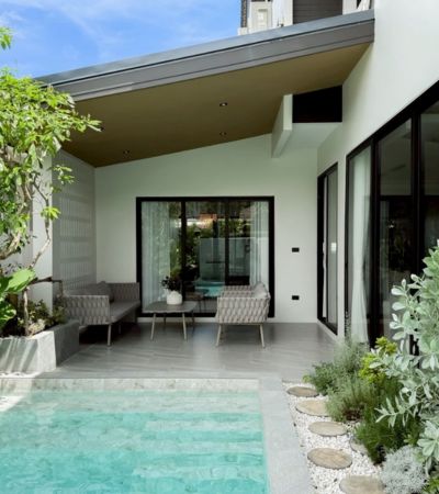 พูลวิลล่าส่วนตัว บ้านเดี่ยว 2 ชั้น รีโนเวทใหม่ในสไตล์ Modern Luxury ใกล้ ม.พายัพ และ รร.นานาชาติ 300 ม.