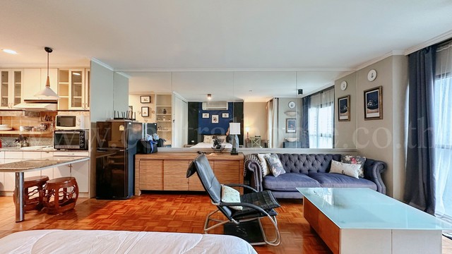 ให้เช่า คอนโด สาทร การ์เด้นท์ เฟอร์ครบ พร้อมอยู่ ใกล้ BTS ศาลาแดง