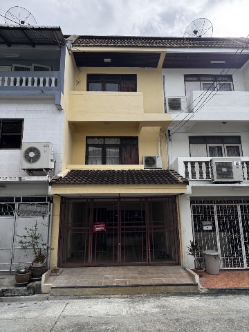 ให้เช่าทาวน์เฮาส์ 3ชั้น สุขุมวิท 101/1 ซอยวชิรธรรมสาธิต ใกล้ BTS ปุณณวิถี เหมาะสำหรับทำโฮมออฟฟิศ พักอาศัย