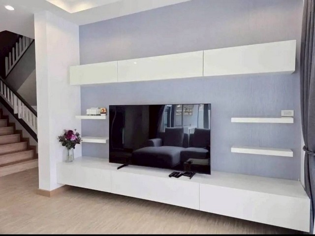 ขายหรือให้เช่า พูลวิลล่า 2 ชั้น หมู่บ้านเจ้าคุณ เชียงใหม่ 80 ตรว. สระเกลือส่วนตัว ใกล้บิ๊กซีแม่เหียะ