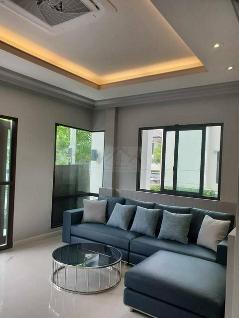 P867 ให้เช่า ขาย บ้านเดี่ยว 2 ชั้น เดอะ ซิตี้ พัฒนาการ The City Pattanakarn สไตล์โมเดิร์นวินเทจ ตกแต่งครบ